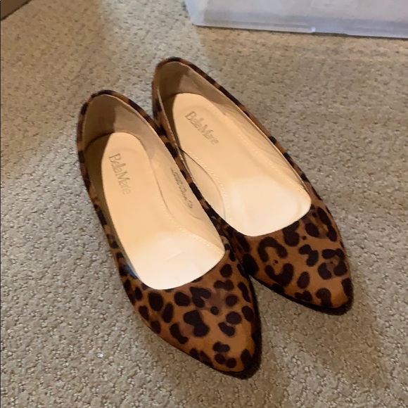 Bella Marie Shoes - Bella Marie suede flats size 7.5